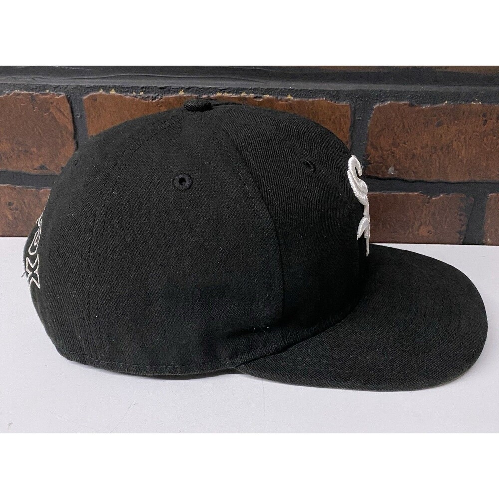 Chicago White Sox Hat Cap Mens SnapBack Black White Rear Spellout New Era 9Fifty - Picture 4 of 11
